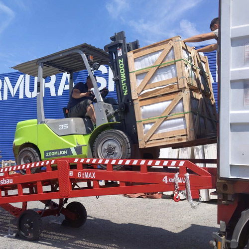 Rampe mobile pour conteneurs